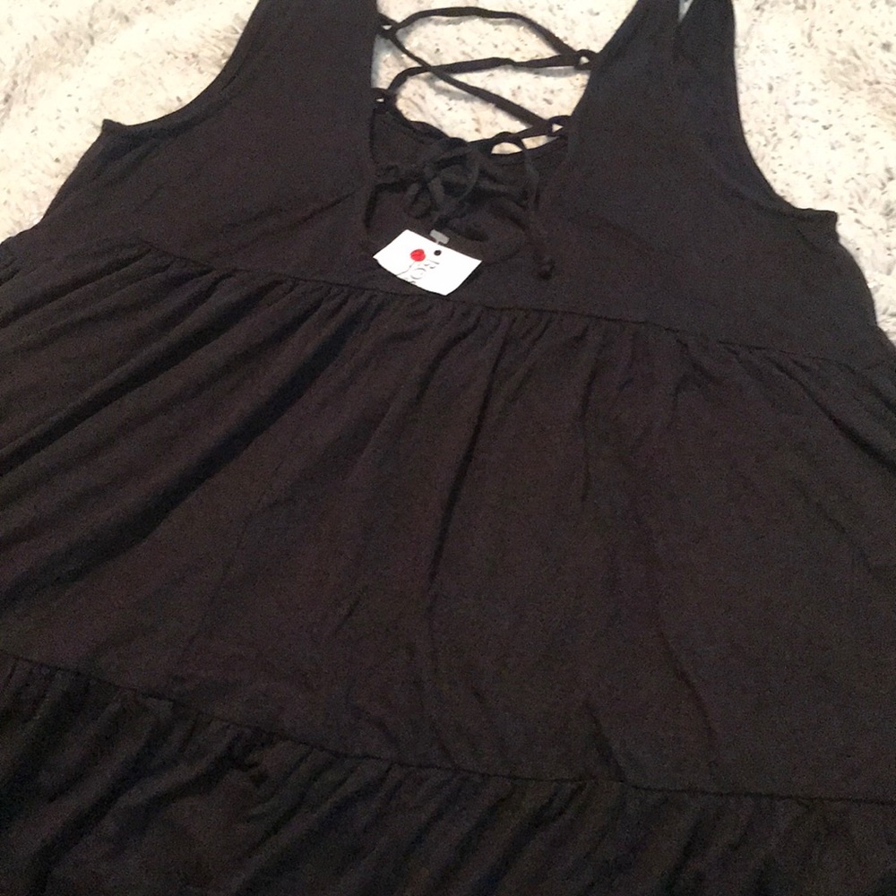 Black tunic top